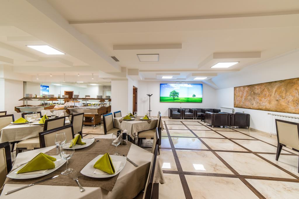 Hotel Opal Клуж-Напока Екстериор снимка