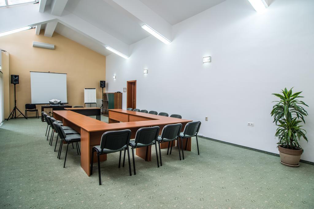 Hotel Opal Клуж-Напока Екстериор снимка