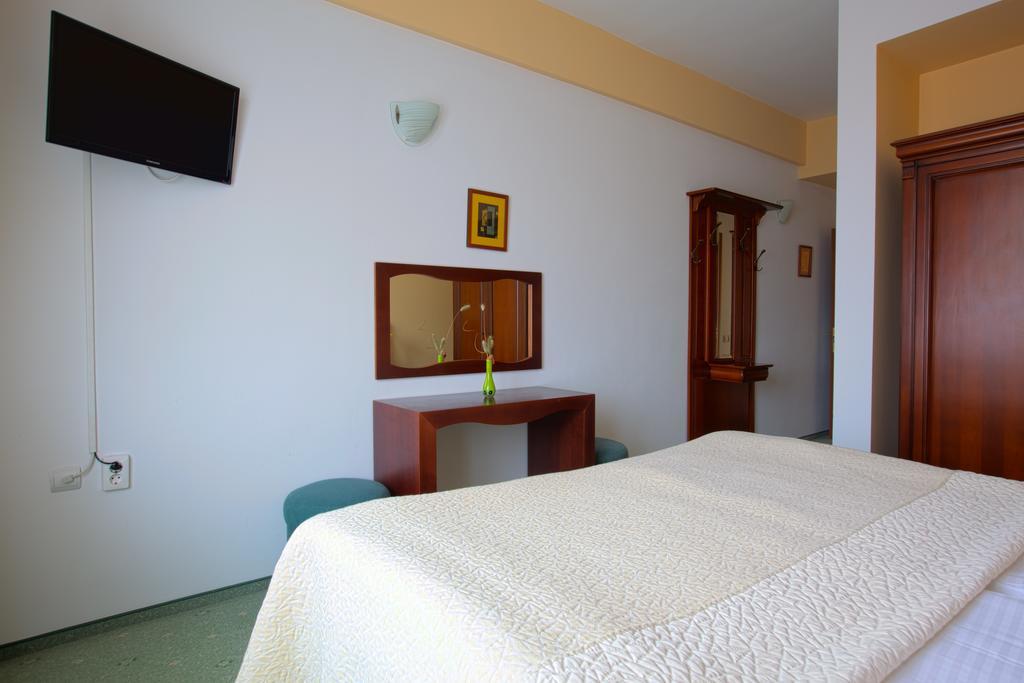 Hotel Opal Клуж-Напока Екстериор снимка